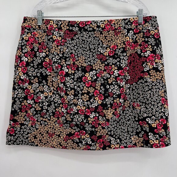 Rafaella Plus Women's Pull-On Black Floral Skirt/Skort XXL NWT - Picture 2 of 6